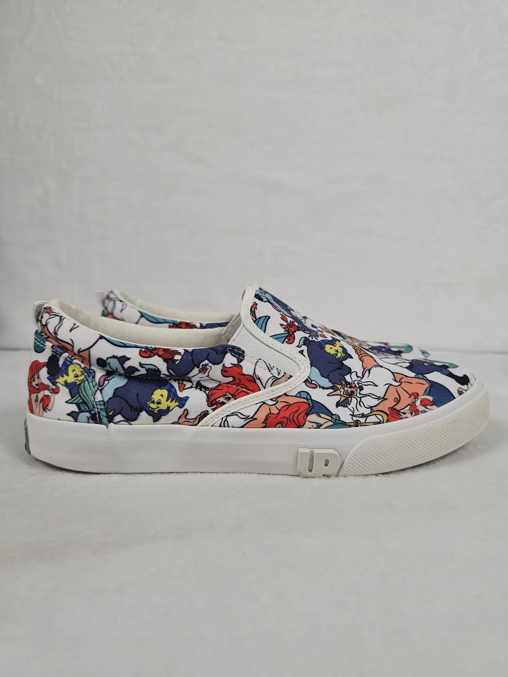 Disney Ground Up The Little Mermaid Slip On Sneakers Women's Size 9 Ariel Canvas